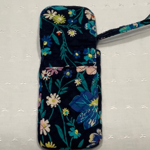 Vera Bradley Small Crossbody Bag - Picture 5 of 6